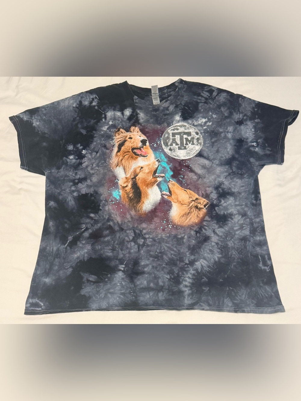 (1)Texas A&M Aggies Reveille Moon & (1) Kyle Field T Shirt Size XL